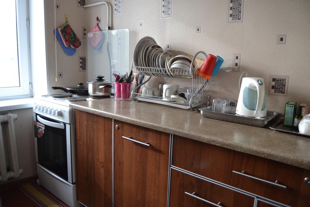 Friends Guest House & Hostel Бишкек Экстерьер фото